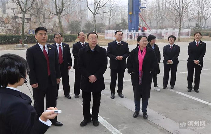 王占林最新動(dòng)態(tài)及生活趣事，友情、家庭與愛(ài)的心靈傳遞
