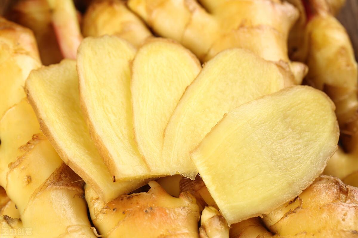 生姜價(jià)格最新動(dòng)態(tài)，市場走勢、影響因素與案例分析