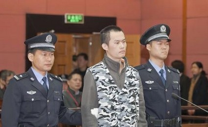 黃洋父母最新消息更新，涉政問(wèn)題關(guān)注焦點(diǎn)