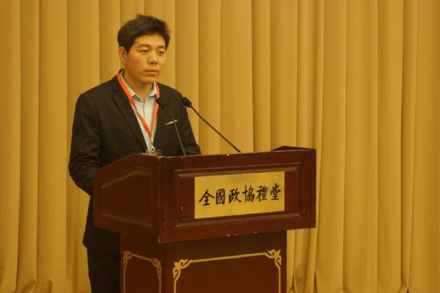 倪文鑫，科技先鋒重塑未來，最新任職與簡歷揭秘