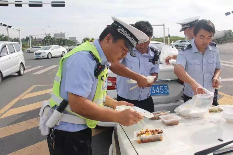 貴州交警APP最新版本的奇妙下載之旅