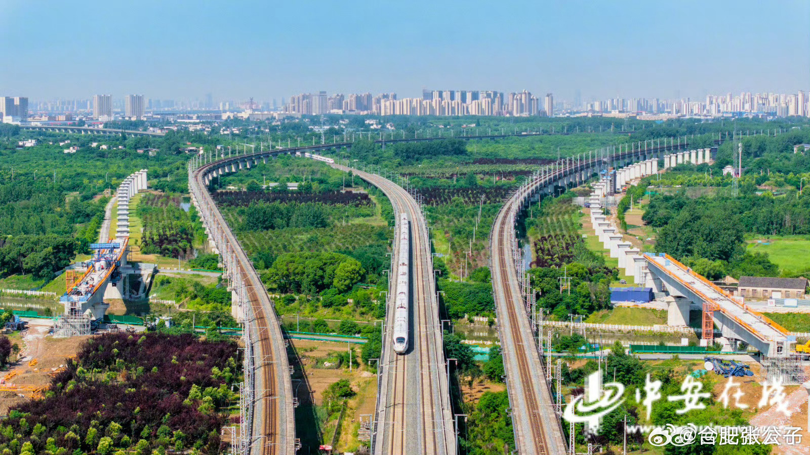 寧合城際鐵路最新消息,寧合城際鐵路最新消息，探秘小巷中的鐵路風(fēng)情與隱藏美食