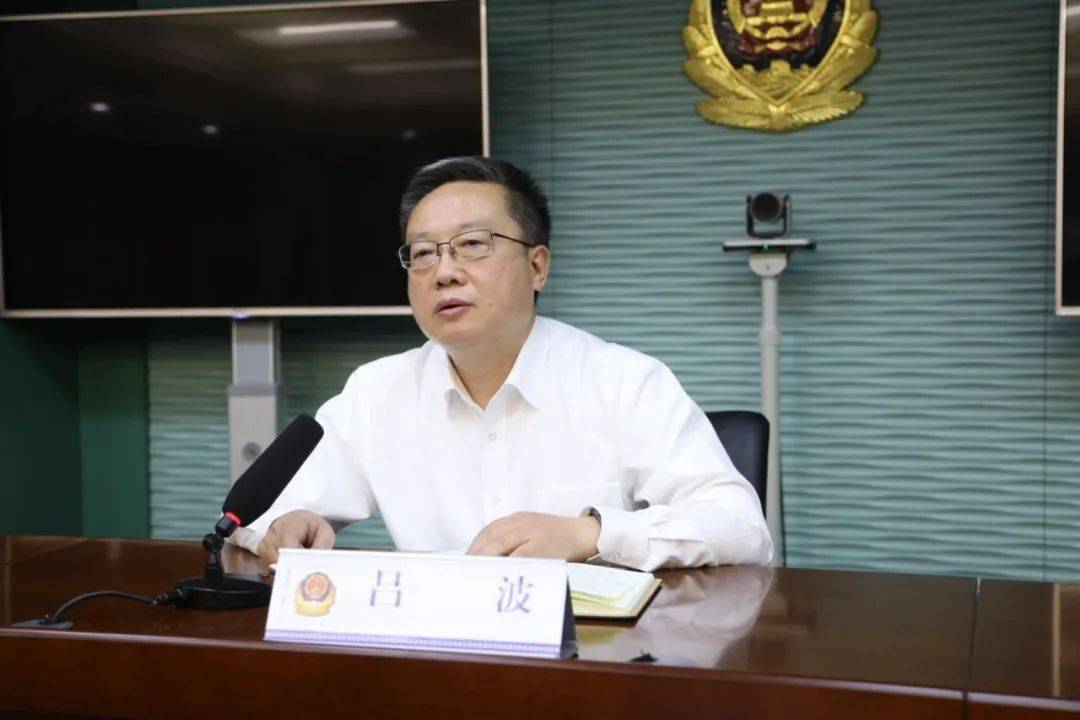 2024新澳門正版免費(fèi)資本車,處于迅速響應(yīng)執(zhí)行_影音版59.238