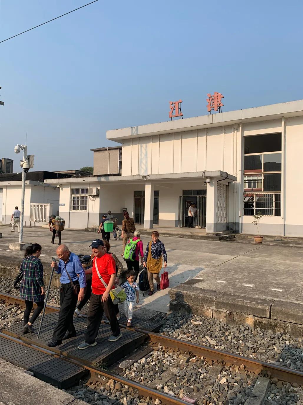 重慶鐵路蓬勃發(fā)展，交通樞紐的最新動態(tài)