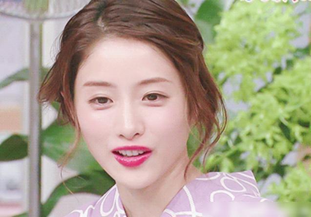 石原里美結(jié)婚喜訊，友情、愛情與幸福的交織篇章