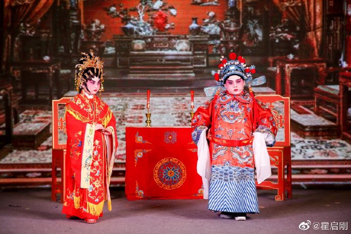嘟嘟妹最新動(dòng)態(tài)，科技潮流引領(lǐng)，生活品質(zhì)變革