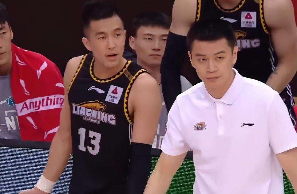 賽馬比賽，速度與榮耀的激情較量