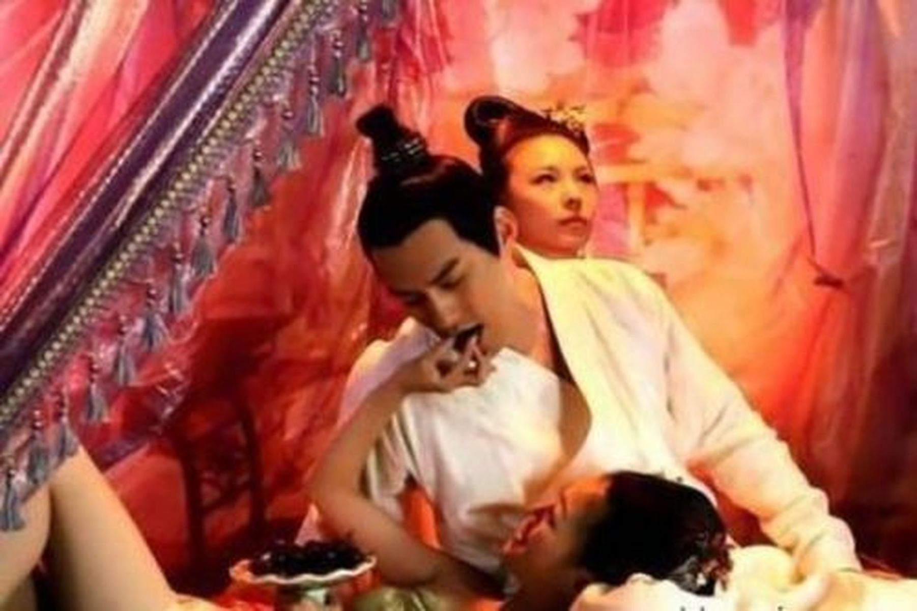 情色電視劇，探討其內(nèi)容與影響，但需遵守社會道德與網(wǎng)絡(luò)準(zhǔn)則的限制標(biāo)題。