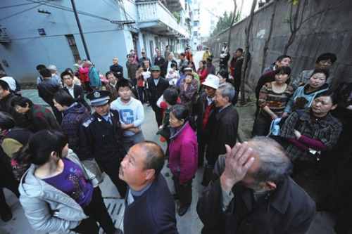 合肥殺人案最新,合肥殺人案最新，小巷深處的秘密故事與一家特色小店的奇遇