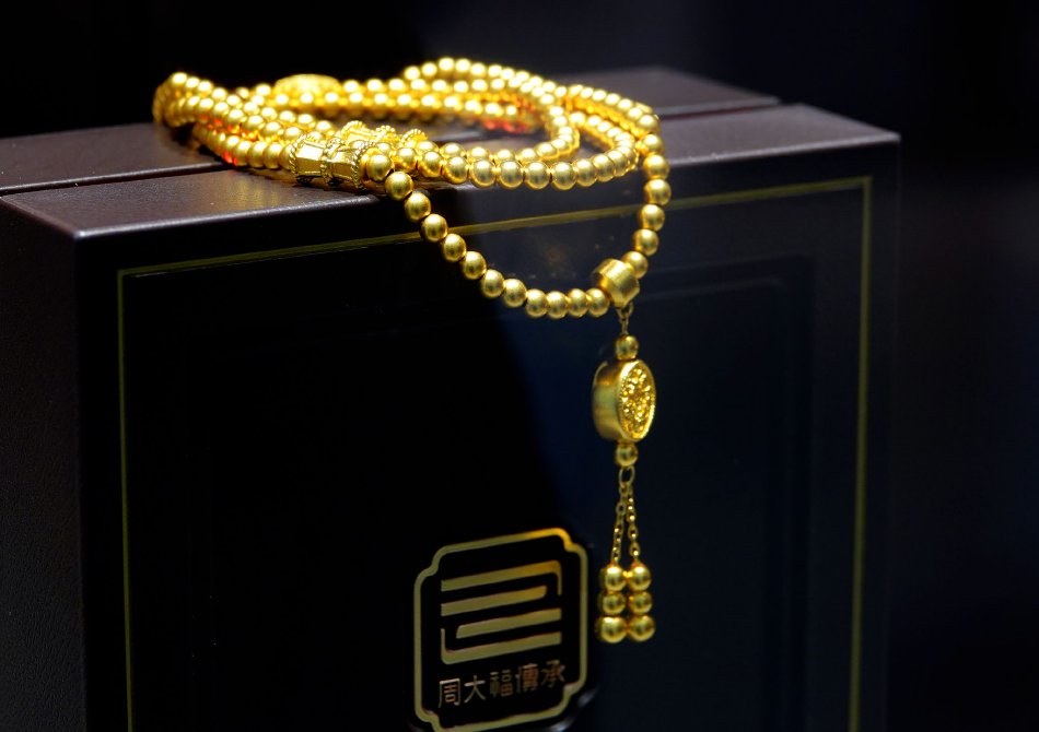金首飾購買指南，價(jià)格、了解與購買詳細(xì)步驟全解析