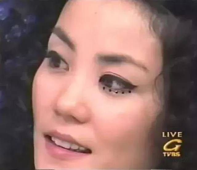 淚痣女明星的日常趣事揭秘