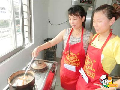 2017年流行小吃盤(pán)點(diǎn)，三大潮流趨勢(shì)解析