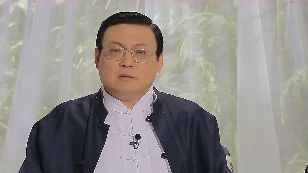 老梁最新動態(tài)揭秘，最新消息一覽無余！