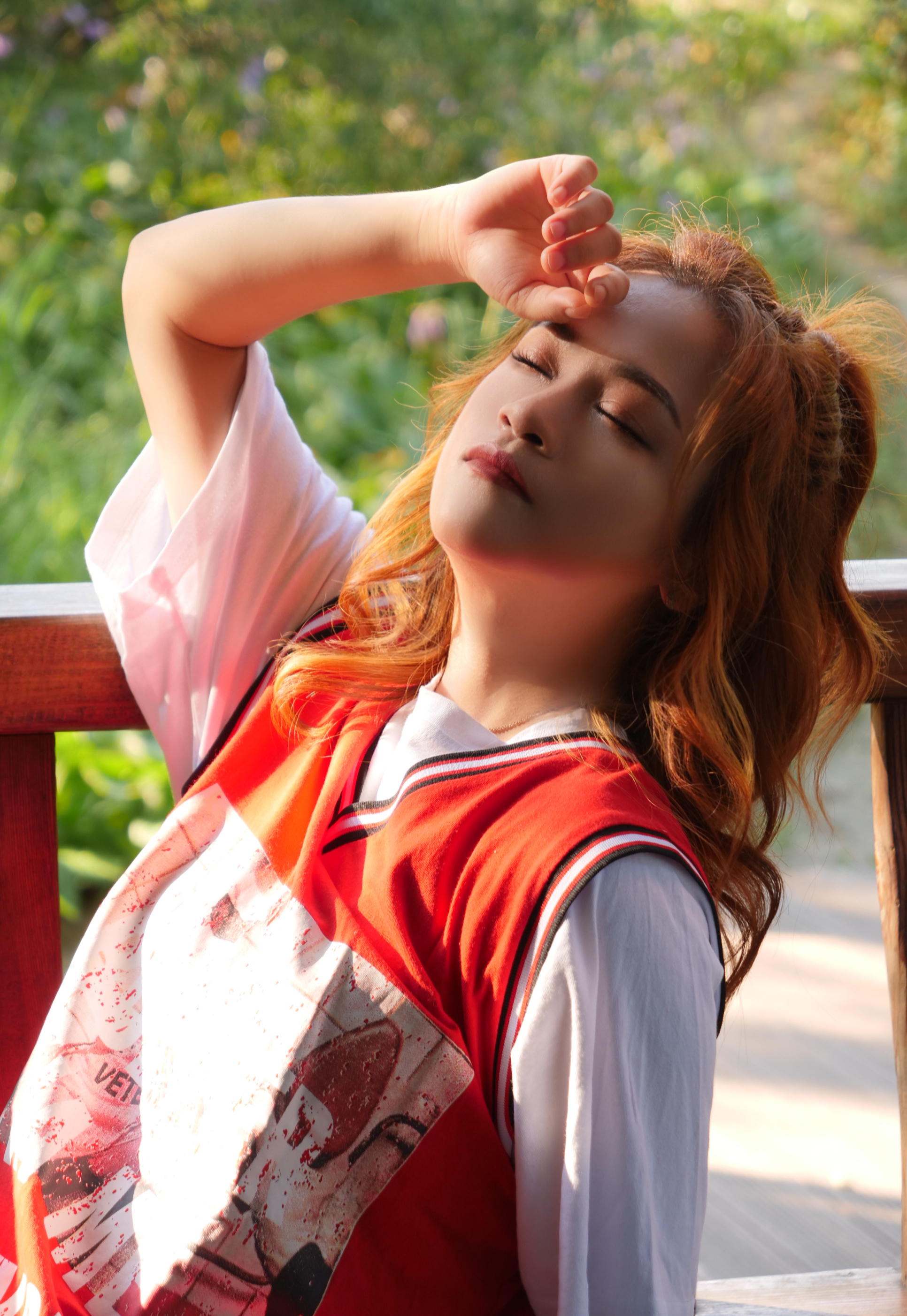 曹譯勻女演員，星光下的多維魅力探析
